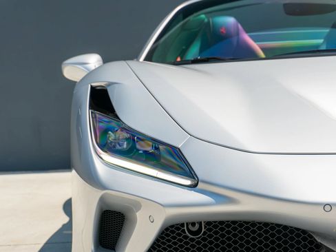 Used 2022 Ferrari F8 Tributo RWD image 29