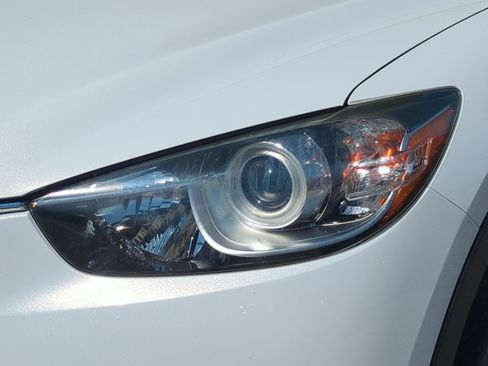 Used 2016 MAZDA CX-5 Touring image 9