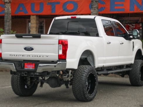Used 2019 Ford F250 Lariat w/ Chrome Package AWD/4WD image 10