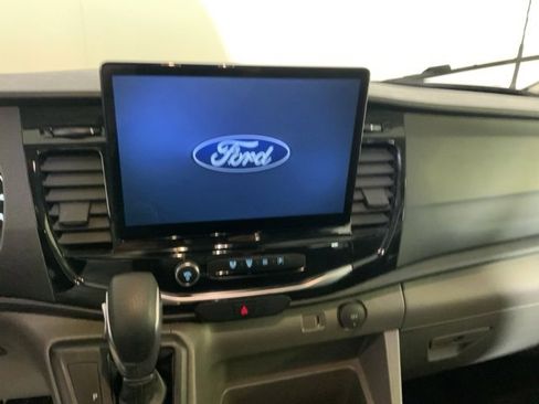 Used 2024 Ford Transit 350 XLT image 15