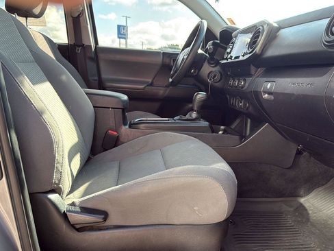 Used 2021 Toyota Tacoma SR w/ SR Convenience Package RWD image 33