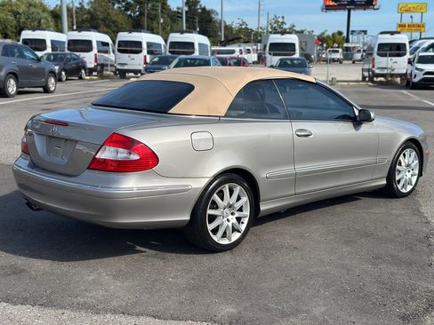 Used 2007 Mercedes-Benz CLK 350 Cabriolet image 4