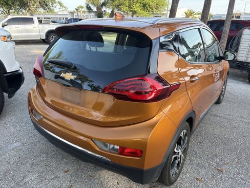Used 2017 Chevrolet Bolt Premier w/ Driver Confidence II Package image 7