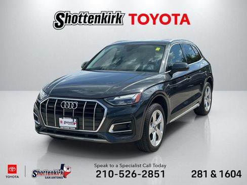 Used 2021 Audi Q5 2.0T Premium Plus w/ Premium Plus Package AWD/4WD image 1