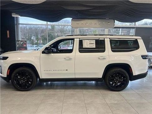 New 2026 Jeep Grand Wagoneer Limited image 21