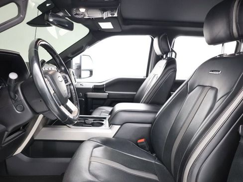 Used 2018 Ford F350 Platinum w/ Platinum Ultimate Package image 17