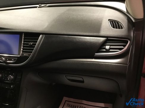 Used 2017 Buick Encore Premium image 38