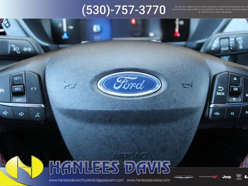 Used 2025 Ford Escape ST-Line AWD/4WD image 27