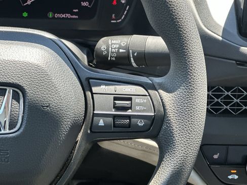 Used 2023 Honda Accord EX image 21