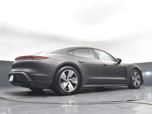 Used 2020 Porsche Taycan 4S AWD/4WD image 19