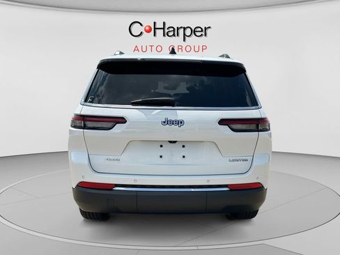 Used 2023 Jeep Grand Cherokee L Limited AWD/4WD image 4