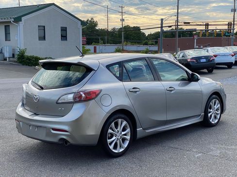 Used 2010 MAZDA MAZDA3 s Sport FWD image 3