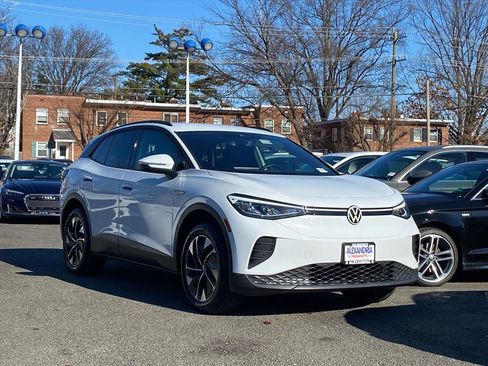 Certified 2022 Volkswagen ID.4 Pro image 1