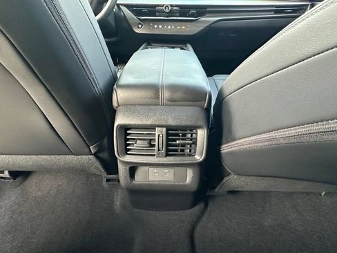 Certified 2025 Nissan Murano SL AWD/4WD image 30