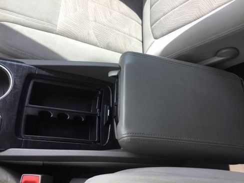 Used 2016 Buick Enclave Convenience FWD image 21