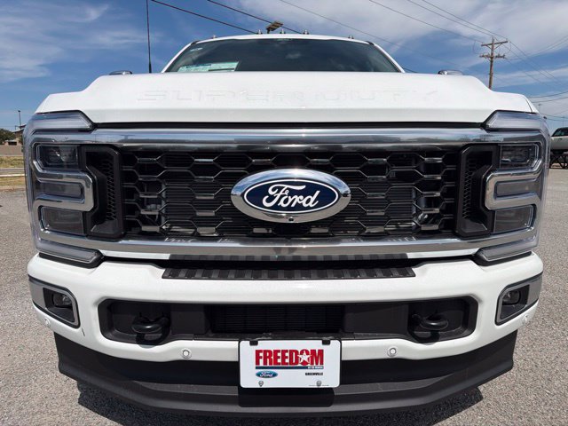 New 2027 Ford F350 Platinum w/ Platinum Plus Package AWD/4WD image 2