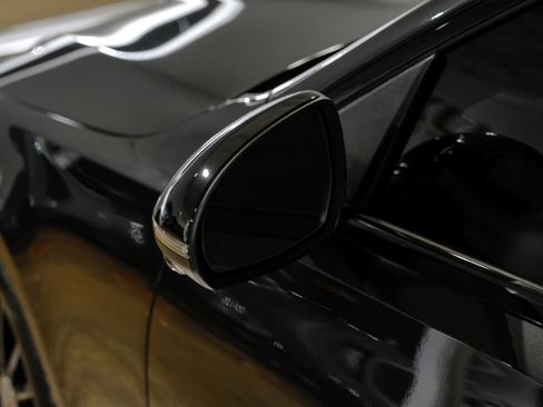 Used 2024 Mercedes-Benz C 300 Sedan w/ Pinnacle Trim Package image 38