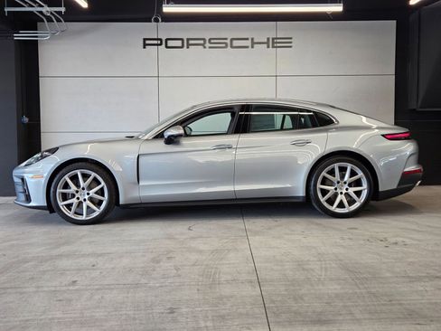 Certified 2026 Porsche Panamera RWD image 2