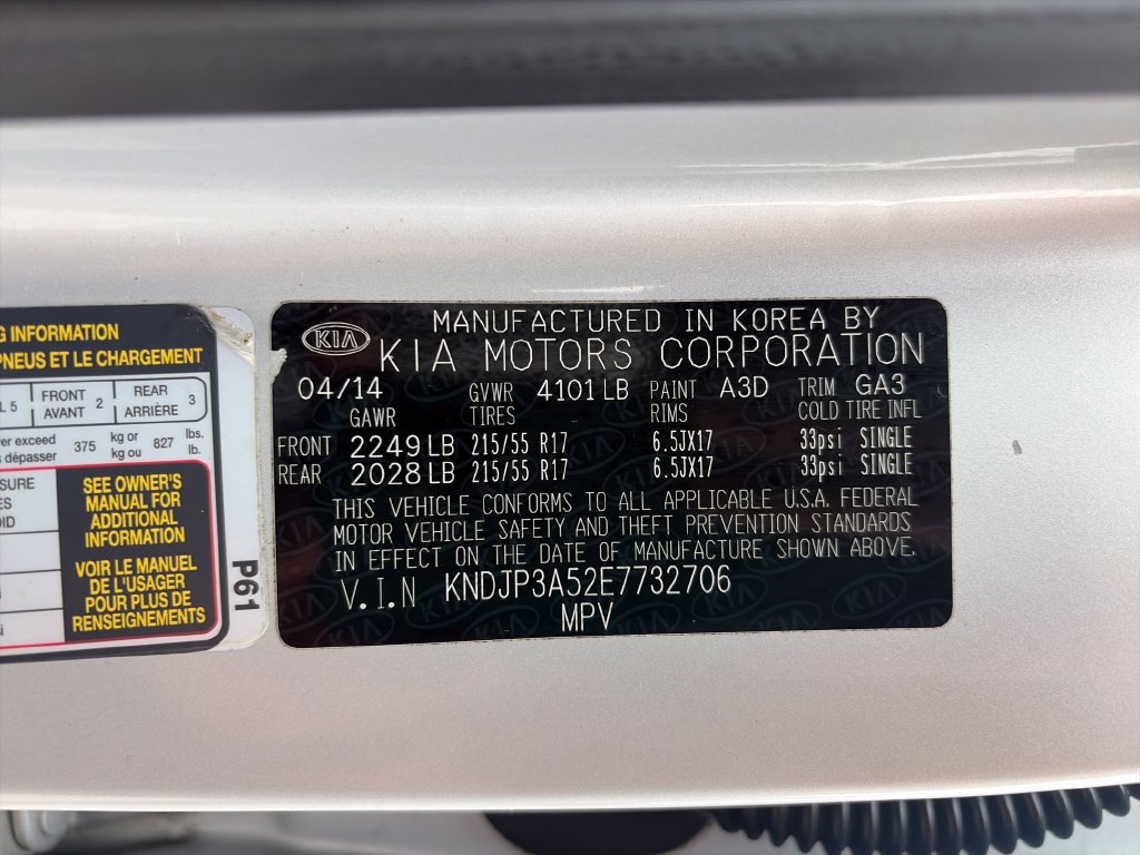 Used 2014 Kia Soul + w/ Primo Package FWD image 31