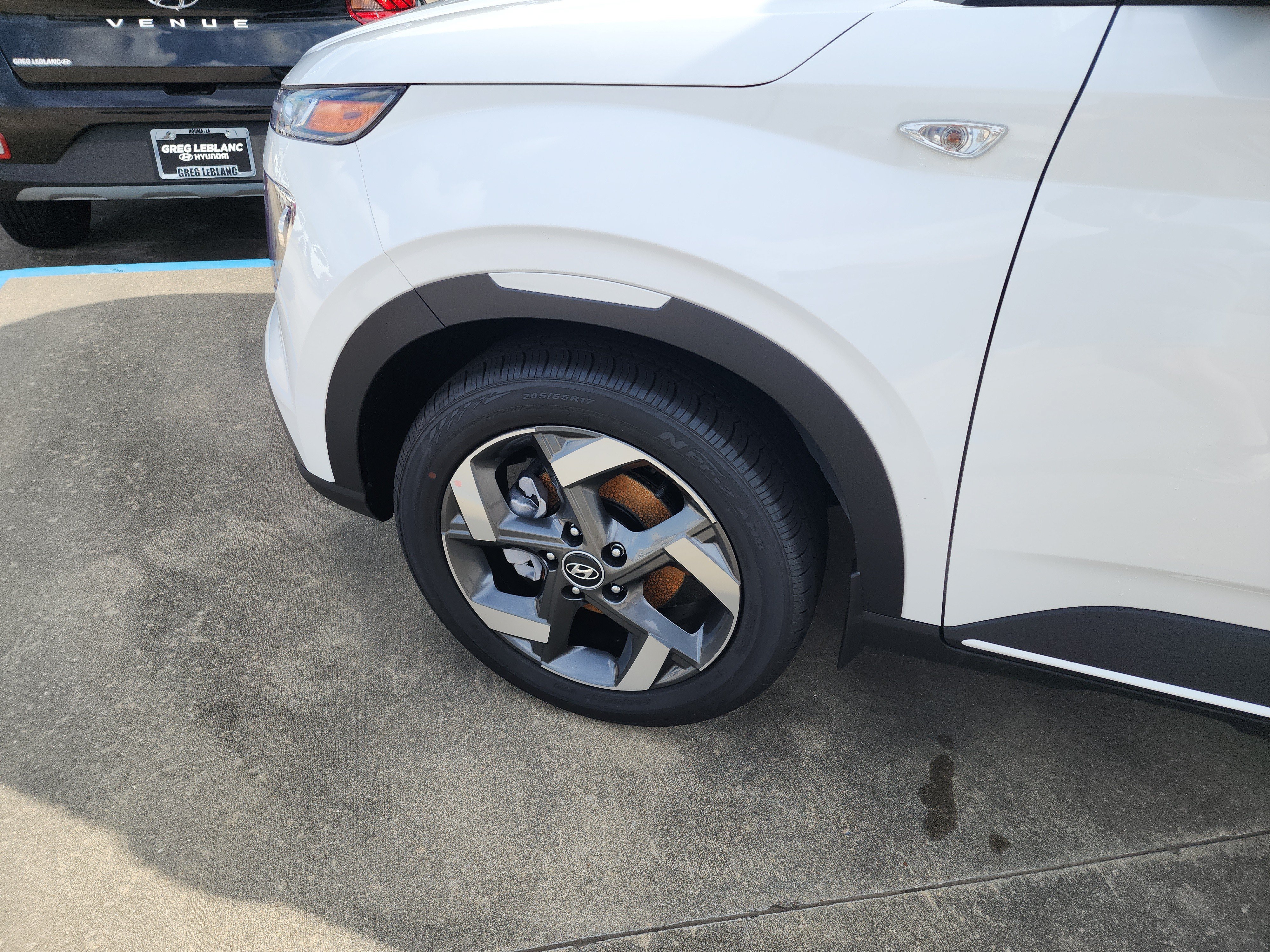 New 2026 Hyundai Venue SEL FWD image 12