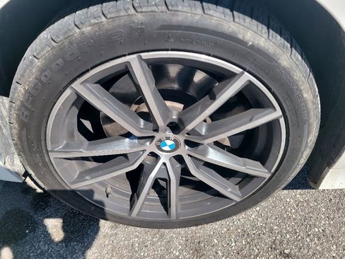 Used 2019 BMW 330i Sedan RWD image 3