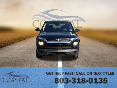 Used 2023 Chevrolet TrailBlazer LS image 2