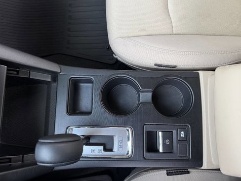 Used 2018 Subaru Legacy 2.5i Premium image 29