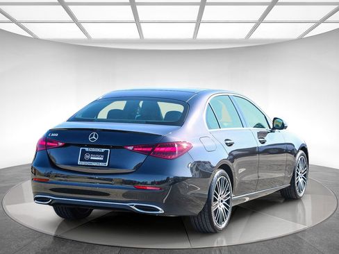 Certified 2025 Mercedes-Benz C 300 Sedan image 4