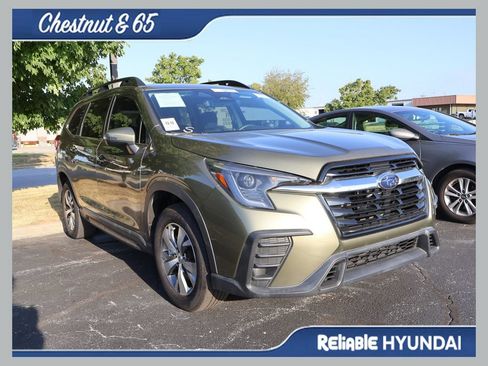 Used 2023 Subaru Ascent Premium w/ Convenience Package AWD/4WD image 1
