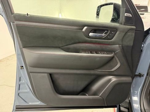 Used 2026 Nissan Armada NISMO image 13