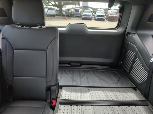 New 2026 Chevrolet Tahoe Z71 w/ Comfort Package image 28