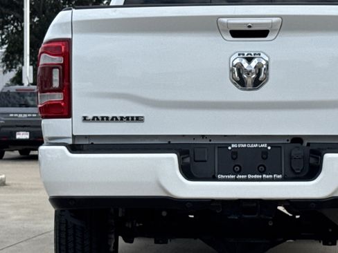 Used 2023 RAM 2500 Laramie image 12