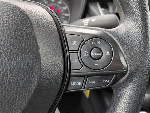 Certified 2024 Toyota Corolla LE image 18