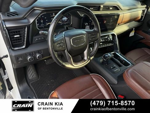 Used 2024 GMC Sierra 1500 Denali Ultimate image 10