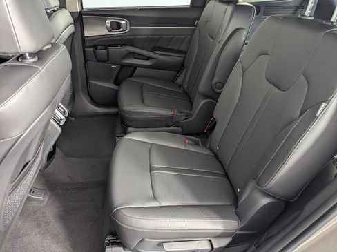 New 2026 Kia Sorento SX image 31