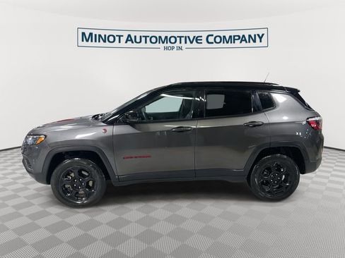 Certified 2024 Jeep Compass Trailhawk AWD/4WD image 5