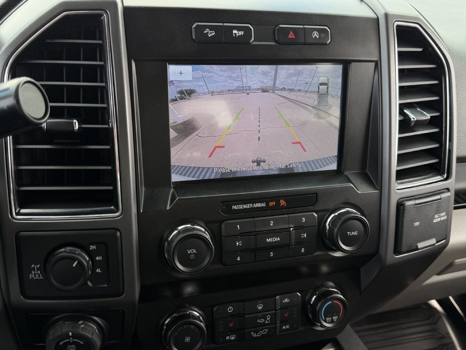 Used 2020 Ford F150 XLT w/ Equipment Group 302A Luxury AWD/4WD image 20