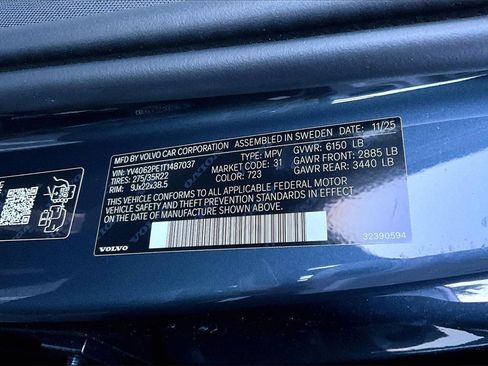 New 2026 Volvo XC90 B6 Plus w/ Protection Package Premier image 14