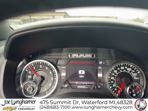 Used 2022 RAM 1500 Big Horn w/ Built-to-serve Edition image 17