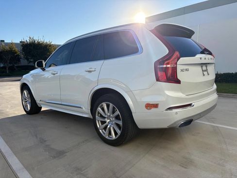 Used 2016 Volvo XC90 T8 Inscription image 7