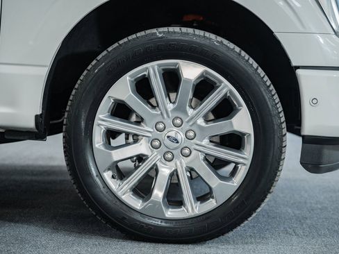 Used 2023 Ford F150 Limited image 26