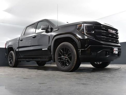 Used 2025 GMC Sierra 1500 Elevation w/ Preferred Package AWD/4WD image 46