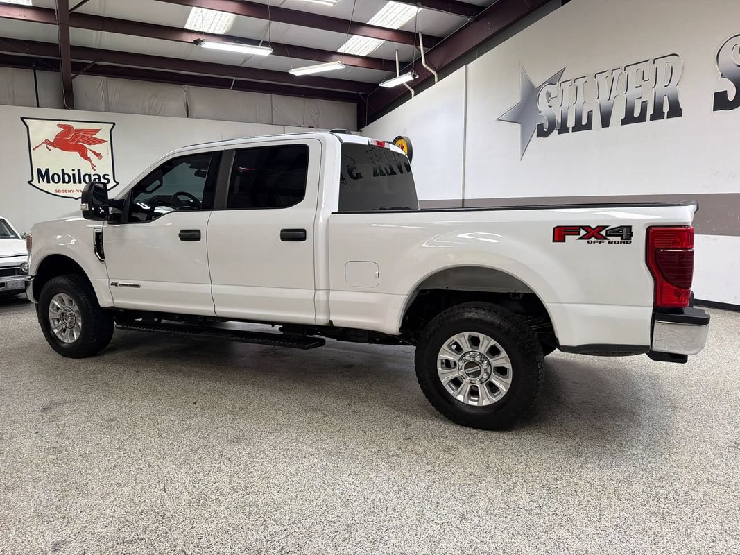 Used 2021 Ford F250 XLT w/ FX4 Off-Road Package AWD/4WD image 4
