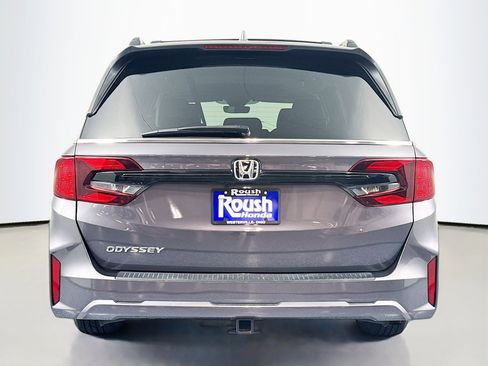 Certified 2026 Honda Odyssey EX-L image 6