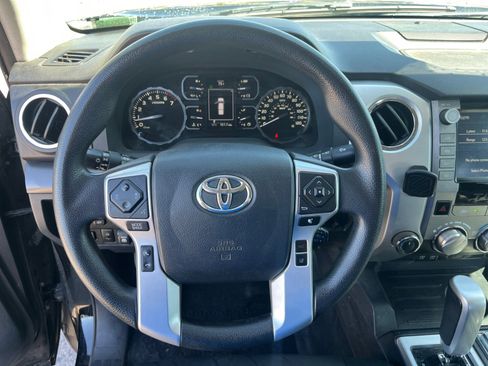 Used 2020 Toyota Tundra SR5 w/ SR5 Upgrade Package image 9