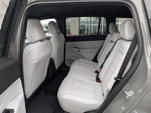 New 2026 Jeep Cherokee Limited AWD/4WD image 6