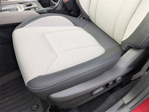 Certified 2023 Subaru Forester Premium image 28