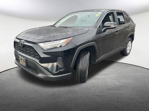 New 2025 Toyota RAV4 LE image 5