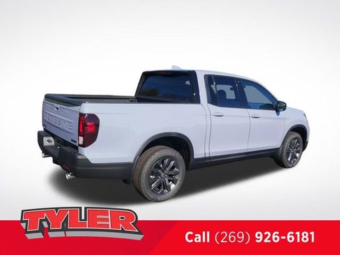 New 2026 Honda Ridgeline Sport image 8