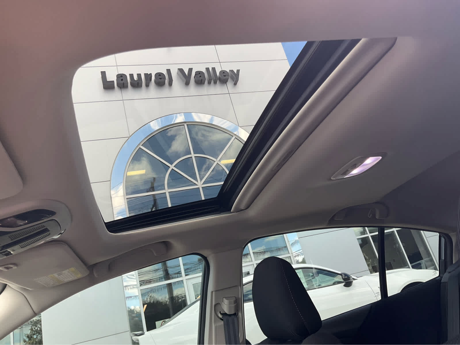 Used 2025 Subaru Legacy Premium AWD/4WD image 19